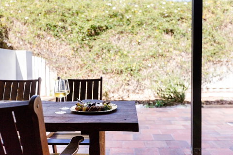 Maison Magnolia - Spacious Cozy Town House - Broome Tourism 12