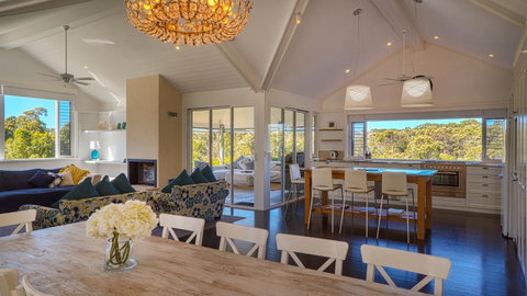 The White House At Wallcliffe Farms - Broome Tourism 8