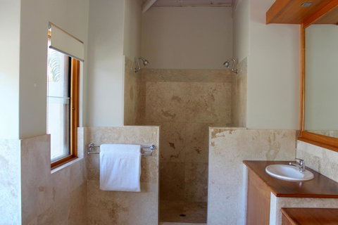 Moana Spa Villas - Prime Yallingup Location - Broome Tourism 14