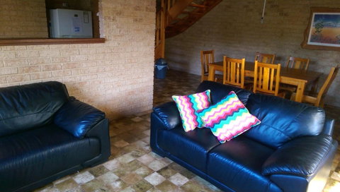 Kestrel Chalets - Broome Tourism 2