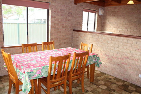 Kestrel Chalets - Broome Tourism 20