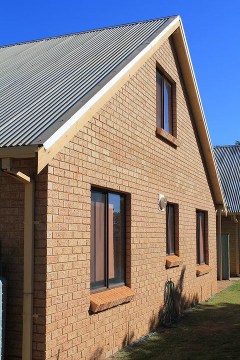 Kestrel Chalets - Broome Tourism 22