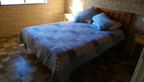 Kestrel Chalets - Broome Tourism 7