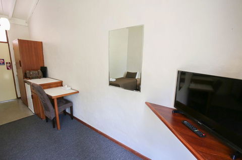 Esplanade Hotel Busselton - Broome Tourism 25