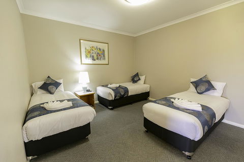 Esplanade Hotel Busselton - Broome Tourism 2