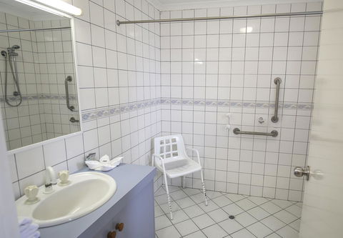 Esplanade Hotel Busselton - Broome Tourism 34