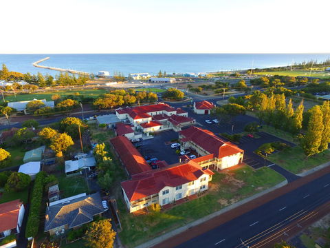 Esplanade Hotel Busselton - Broome Tourism 28