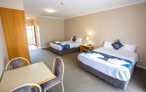 Esplanade Hotel Busselton - Broome Tourism 17