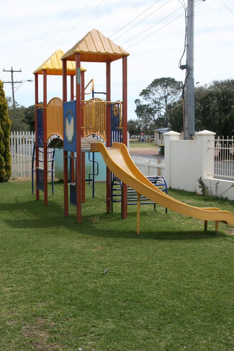 Esplanade Hotel Busselton - Broome Tourism 10