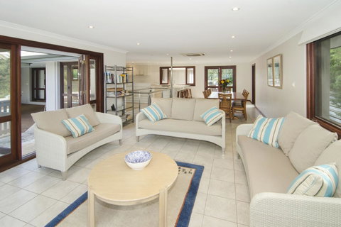 Seahaven - Broome Tourism 3