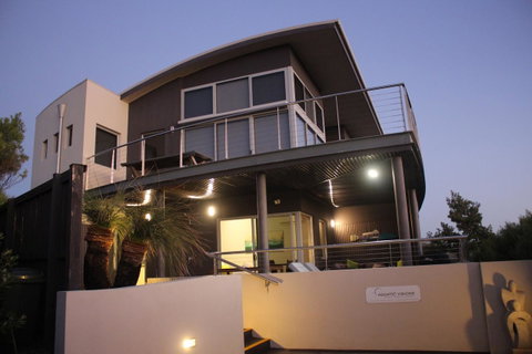 Aquatic Visions - Broome Tourism 21