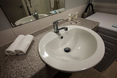 Beadon Bay Hotel - Broome Tourism 10