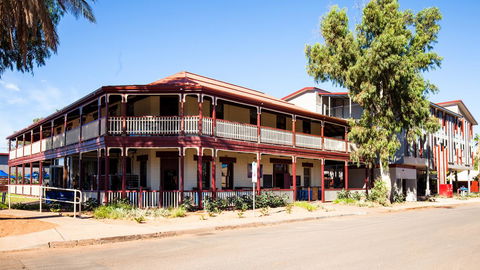 Beadon Bay Hotel - Broome Tourism 0