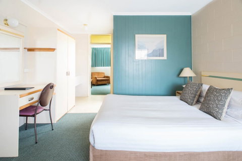 Comfort Inn Devonport - Broome Tourism 18