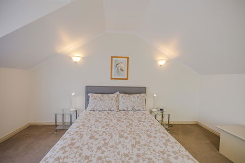 Queechy Motel - Broome Tourism 16