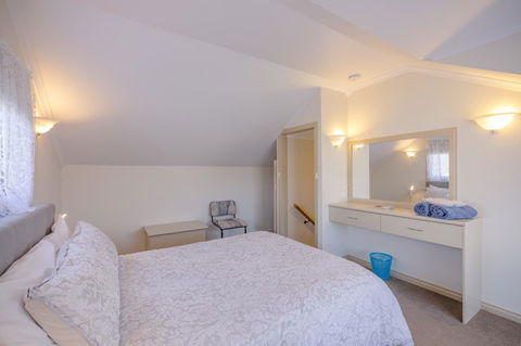 Queechy Motel - Broome Tourism 22