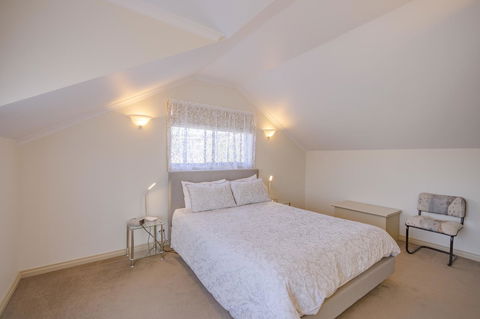 Queechy Motel - Broome Tourism 23