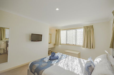 Queechy Motel - Broome Tourism 6