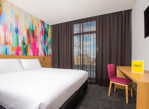 Ibis Styles Hobart - Broome Tourism 1