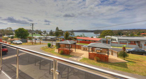 Sweetwater Villas - Broome Tourism 0