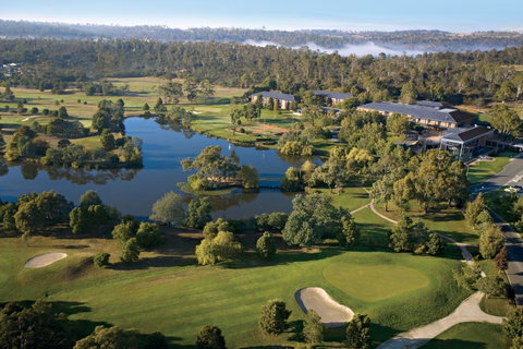 Country Club Tasmania - Broome Tourism 0