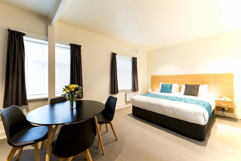 Customs House Hotel - Broome Tourism 40