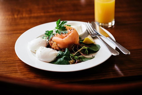 Hadley\'s Orient Hotel - Broome Tourism 4