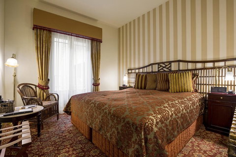 Hadley\'s Orient Hotel - Broome Tourism 32