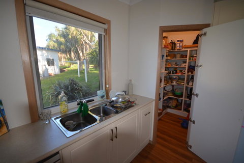Seascape Beach House - Broome Tourism 15