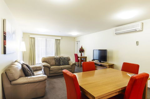 The Old Woolstore Apartment Hotel - Broome Tourism 17