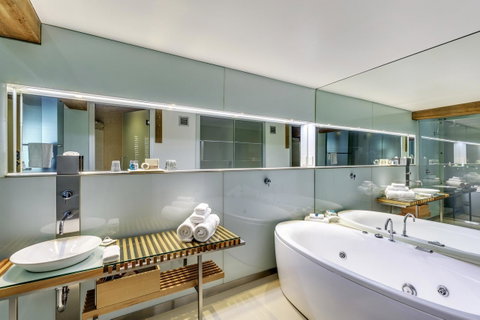 The Henry Jones Art Hotel - Broome Tourism 20