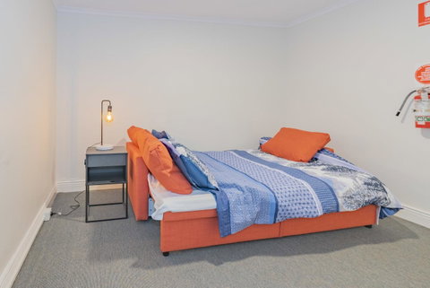 4 Bedroom House - Hobart CBD - Free Parking - Free WIFI - Broome Tourism 18