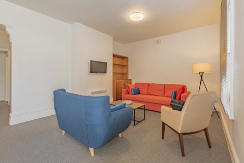 4 Bedroom House - Hobart CBD - Free Parking - Free WIFI - Broome Tourism 22