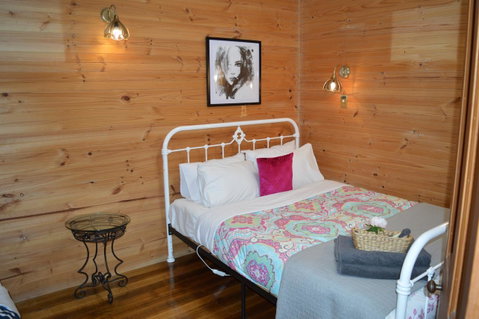The Dragonfly Inn - Broome Tourism 18