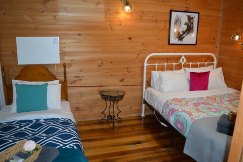 The Dragonfly Inn - Broome Tourism 16