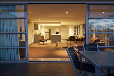 Zero Davey Boutique Apartment Hotel - Broome Tourism 10
