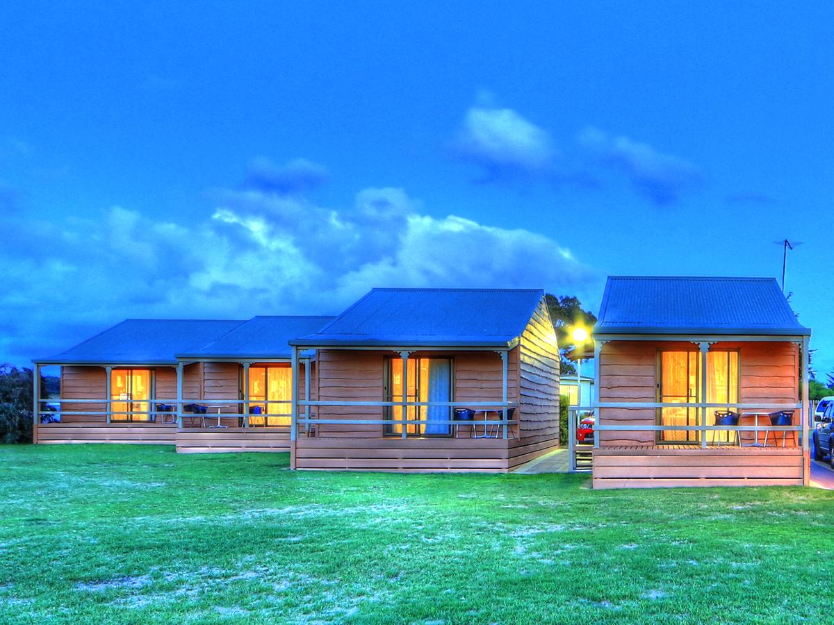 Low Head TAS Broome Tourism