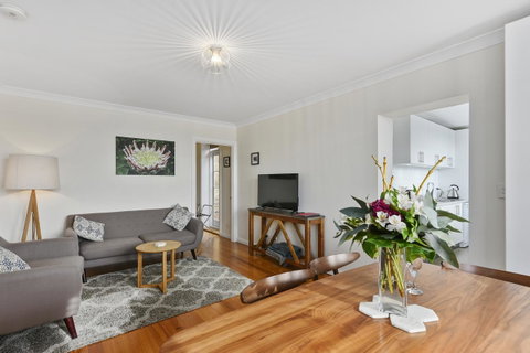 Trinity Hill Apartments - Broome Tourism 11