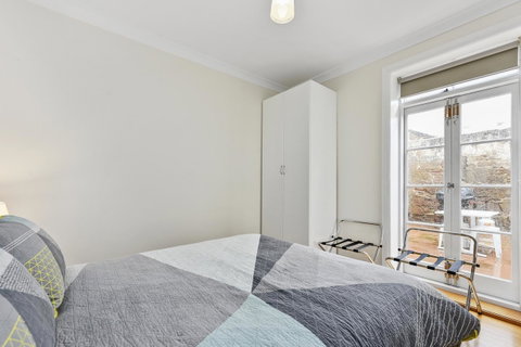 Trinity Hill Apartments - Broome Tourism 4