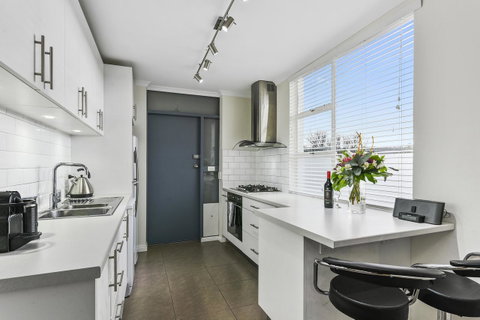 Trinity Hill Apartments - Broome Tourism 8