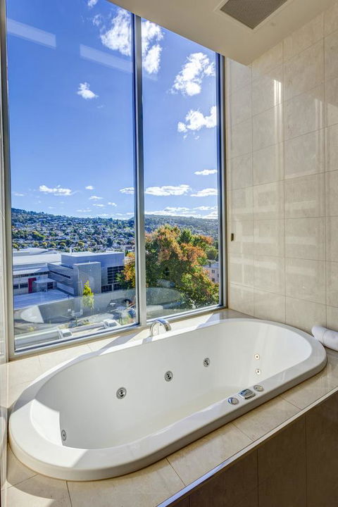 Mantra Charles Hotel - Broome Tourism 2