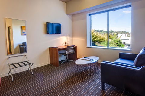 Mantra Charles Hotel - Broome Tourism 21