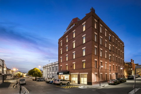 Hobart Waterfront Apartments - Broome Tourism 4