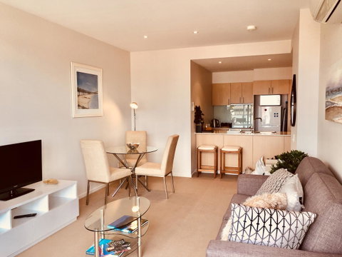 Hobart Inner City Apartment - Broome Tourism 1