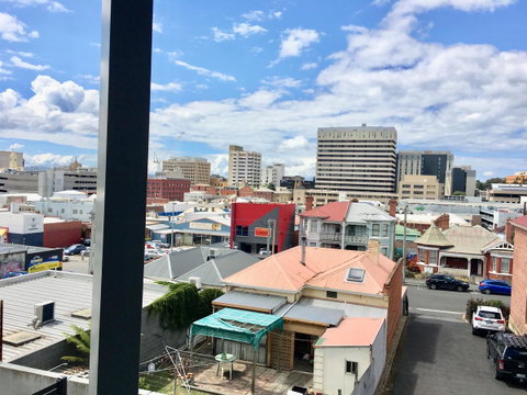 Hobart Inner City Apartment - Broome Tourism 19