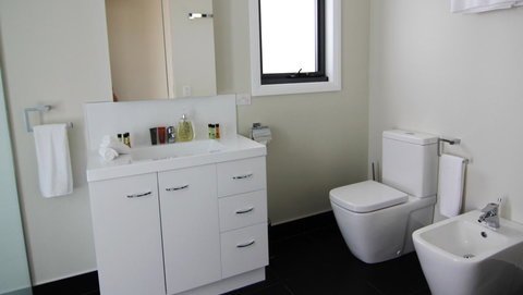 SEA EAGLE COTTAGE Amazing Views Of Bay Of Fires - Broome Tourism 28