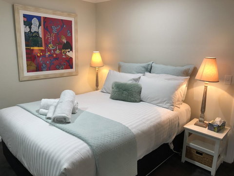 SEA EAGLE COTTAGE Amazing Views Of Bay Of Fires - Broome Tourism 3