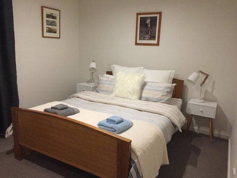 Driftwood-Cottage - Broome Tourism 11
