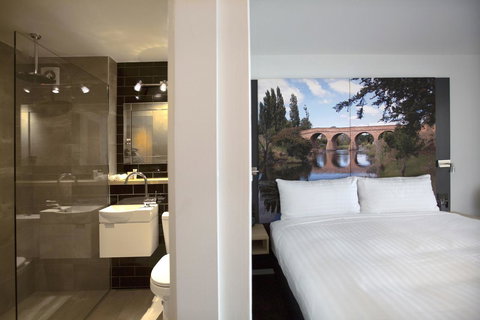 Hotel Launceston - Broome Tourism 7