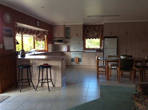 Our Cottage - Broome Tourism 8